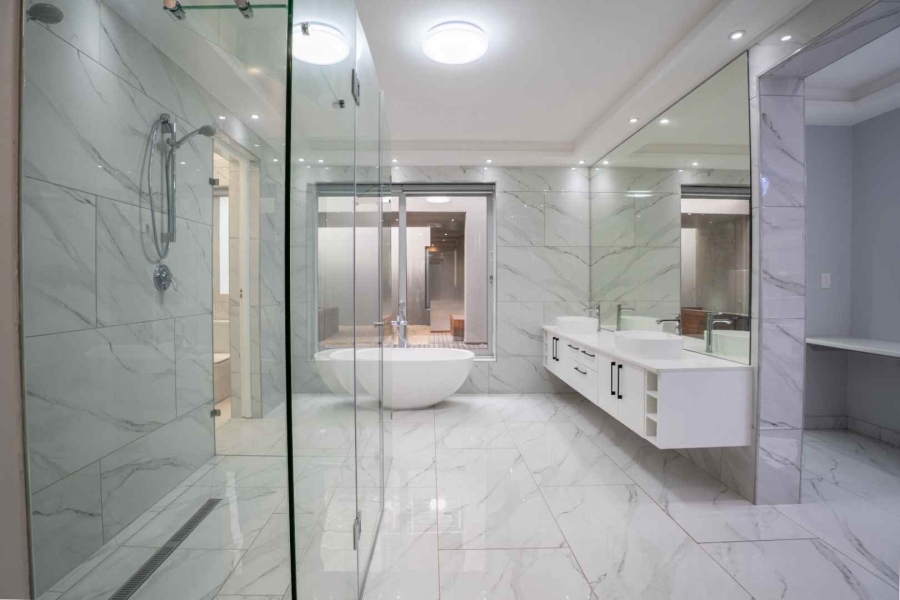 5 Bedroom Property for Sale in Fairhaven Country Estate Western Cape